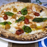 Spunzillo - Pizzeria - Ristorante - Pizza Tricolore